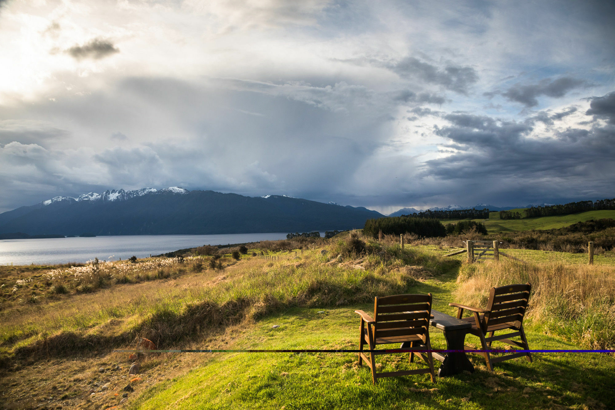 Fiordland Lodge Te Anau Esterno foto